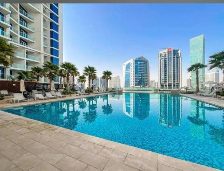 Apartment Luxury 2br In Damac Prive Near Mall