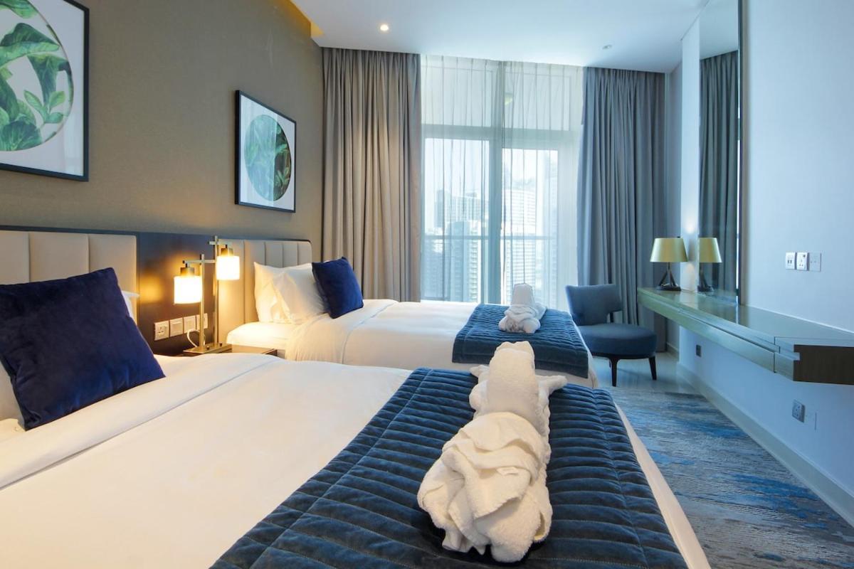 Luxury 2br In Damac Prive Near Mall Dubai