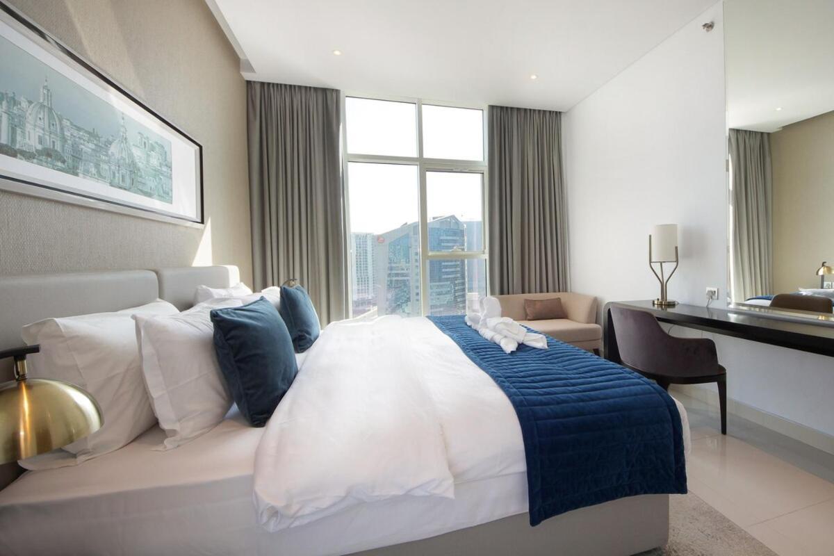Luxury 2br In Damac Prive Near Mall Apartment